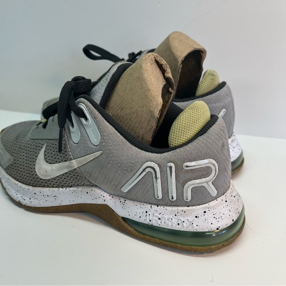 Size 7.5 - Nike Air Max Alpha Trainer 4 Light Smoke Gray Limelight 2023 - Picture 3 of 7